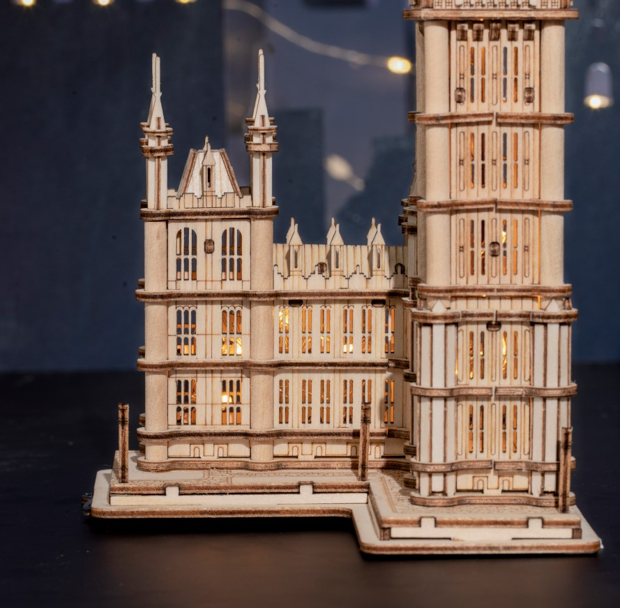 Big Ben Plywood Model Kit — Lighted 220‑Piece Easy Build