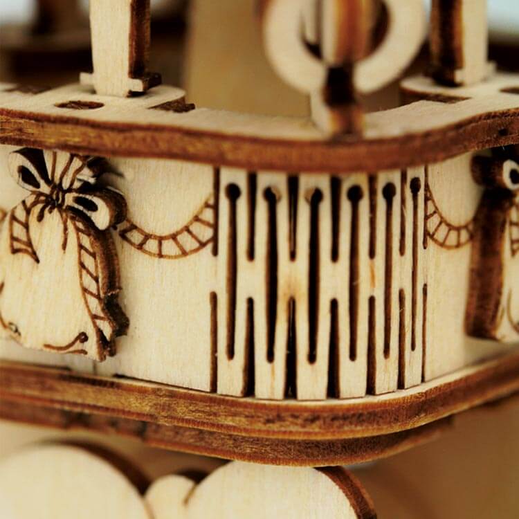 Natural Wood Hot Air Balloon DIY Model — Plywood, 140 pcs, Filigree Floral