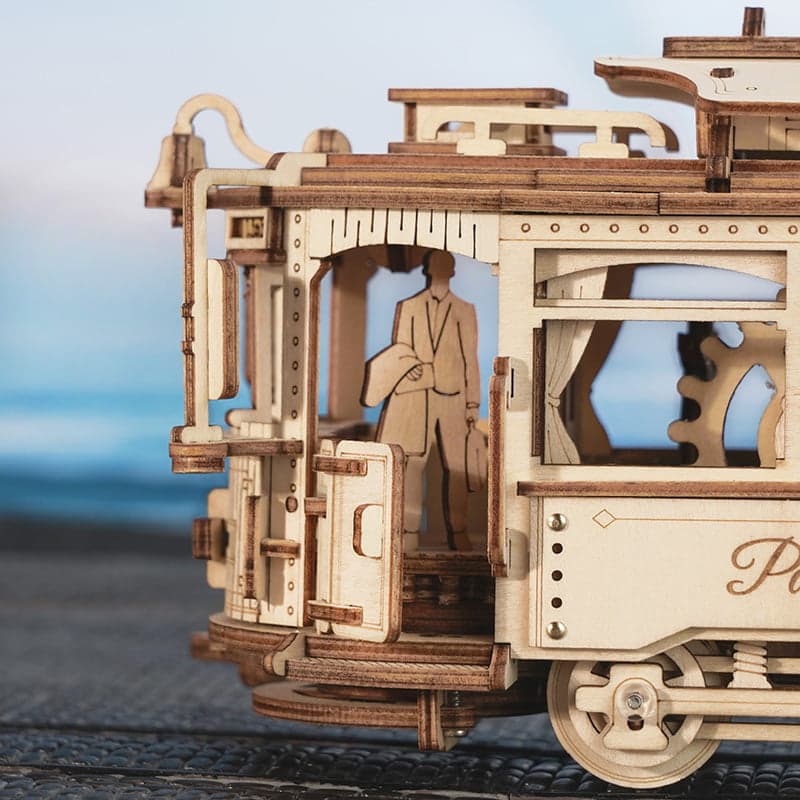 Classic City Tram Model – 1:24 Scale Wooden Mechanical Puzzle
