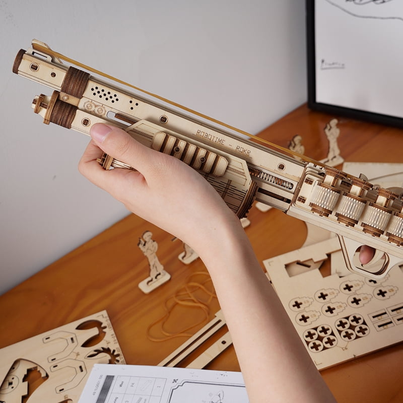 Wooden 3D Shotgun Puzzle Kit — Plywood, 170‑Piece DIY (Non‑Firing)