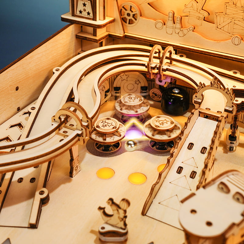 Natural Wood 3D Pinball Model — Laser-Cut Wood Tabletop Kit (482 pcs)