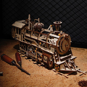 BIG 3 in ONE (clock, locomotive, treasure box)