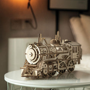 BIG 3 in ONE (clock, locomotive, treasure box)