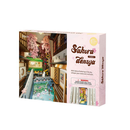 Bookshelf scene: Sakura Densya