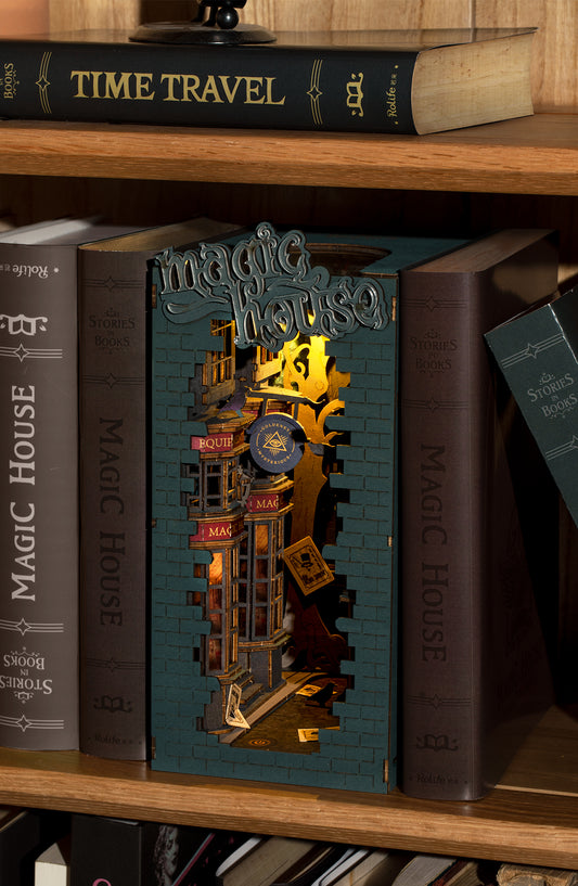 Bookshelf scene: Magic House
