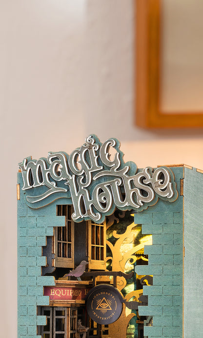 Bookshelf scene: Magic House